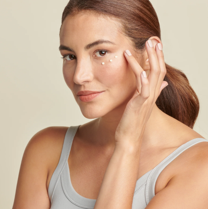 Total Eye Firm + Repair Cream